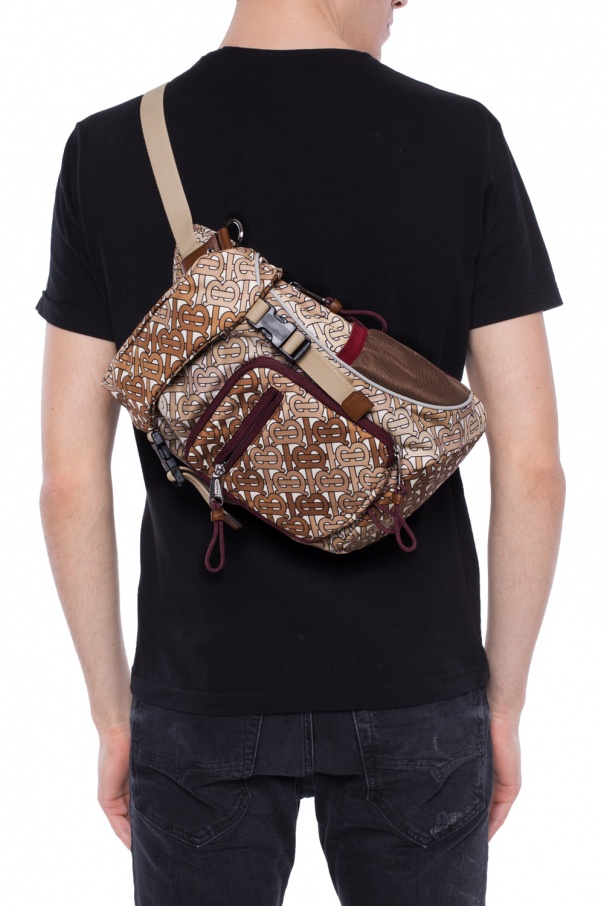 Burberry 'Leo' one-shoulder backpack | Men's Bags | Vitkac